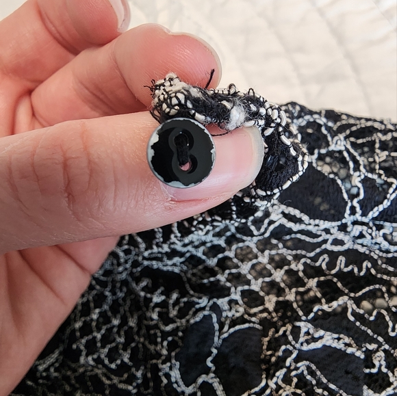 Lace blouse - Picture 5 of 5